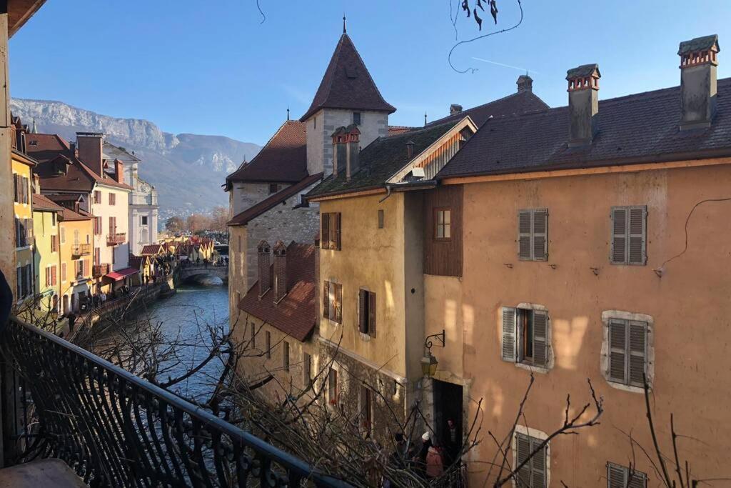 Le Rousseau Apartment Annecy Exterior photo