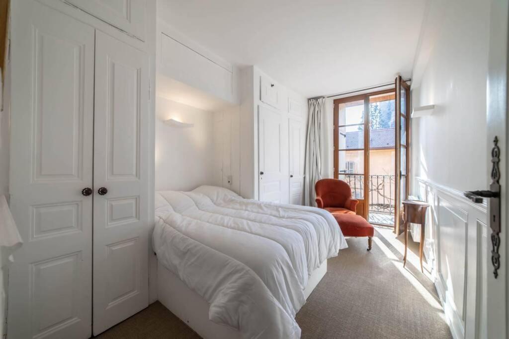 Le Rousseau Apartment Annecy Exterior photo
